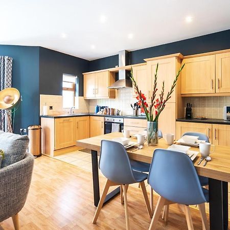 Prime Ballycastle Apartment ภายนอก รูปภาพ